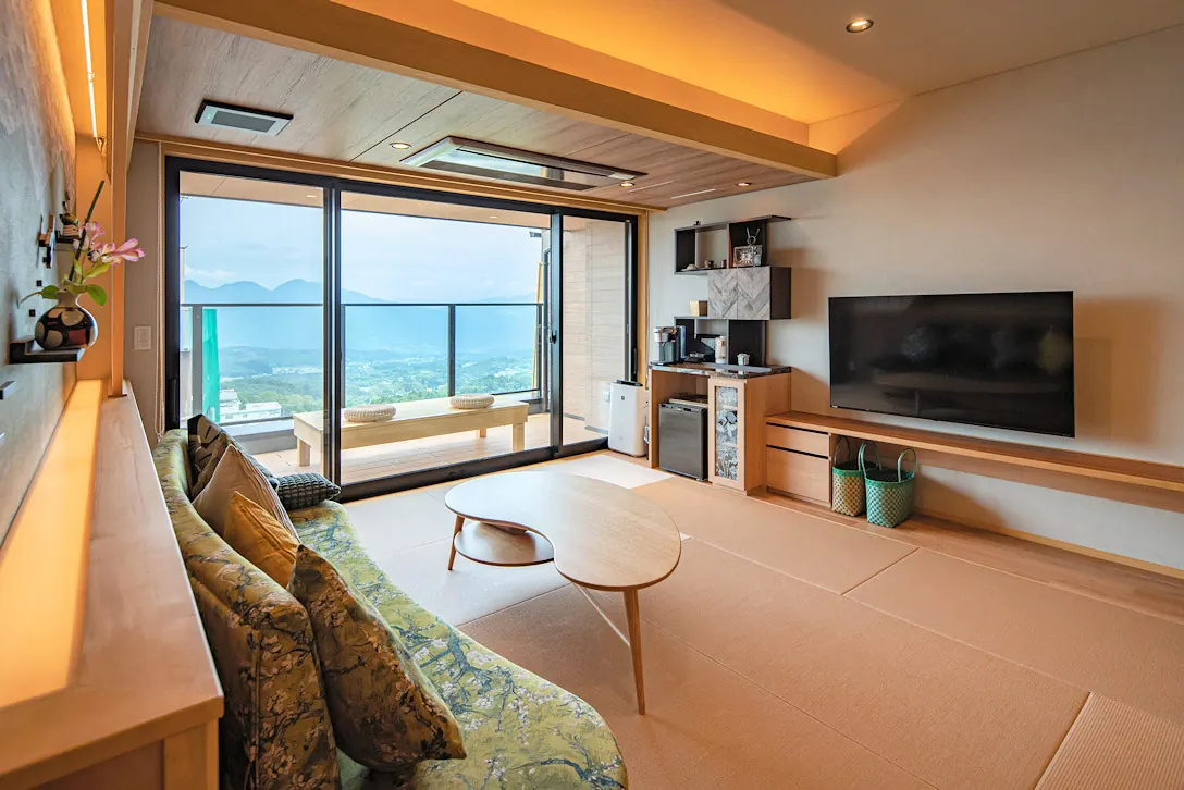 Suite with an in-room private onsen